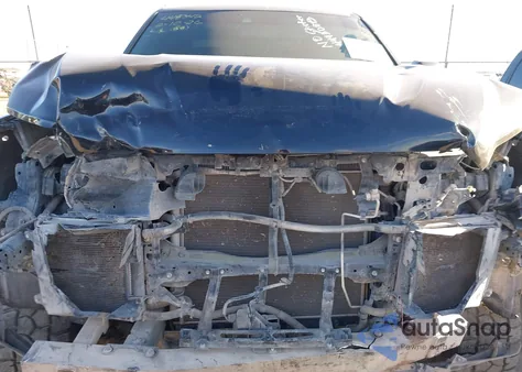 2022 Toyota Tundra Platinum z USA, uszkodzony, nr VIN 5TFNA5DB2NX008529